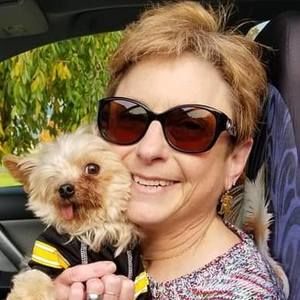 Meet your Posher, Pam